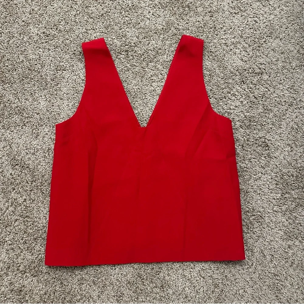 C/MEO Collective Sleeveless Tank Top - Picture 1 of 4